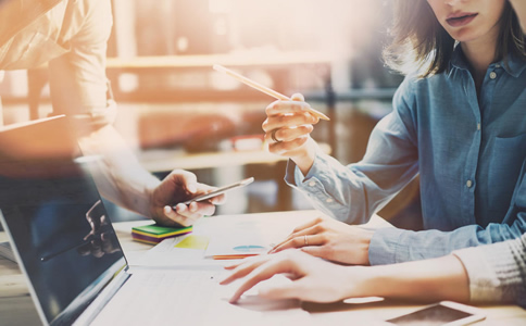 互联网猎头分享：视觉设计师是做什么的？-十大猎头公司【高邦猎】