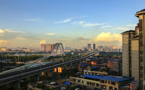 南宁教育行业中有哪些知名的猎头公司？ 