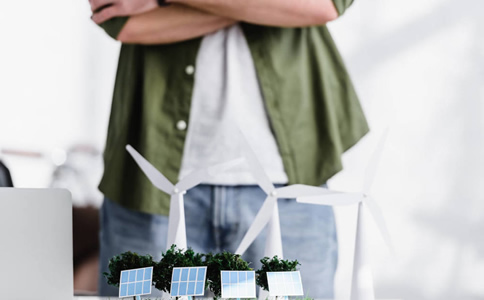 能源行业猎头的服务标准是什么？